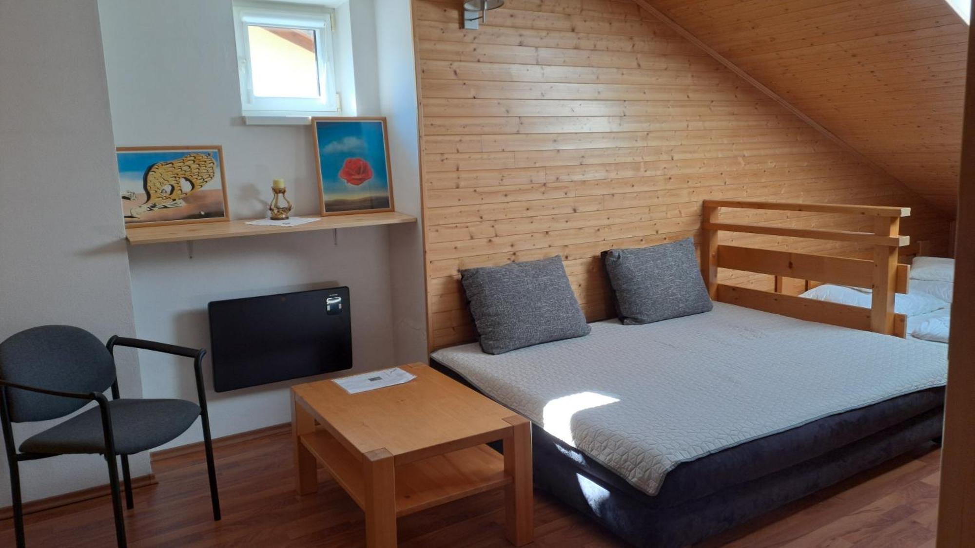 Mezonetovy Apartman V Oscadnici Ошчадница Екстериор снимка